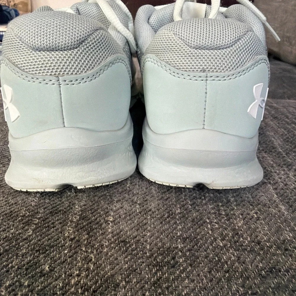 Running hiking Workout‎ Under Armour Shadow Opal Green 3024142-300 Sneakers W 8